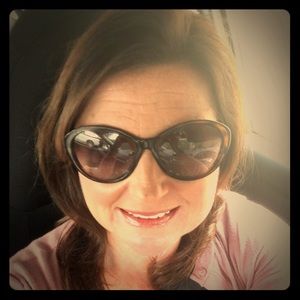 Meet your Posher, Tara